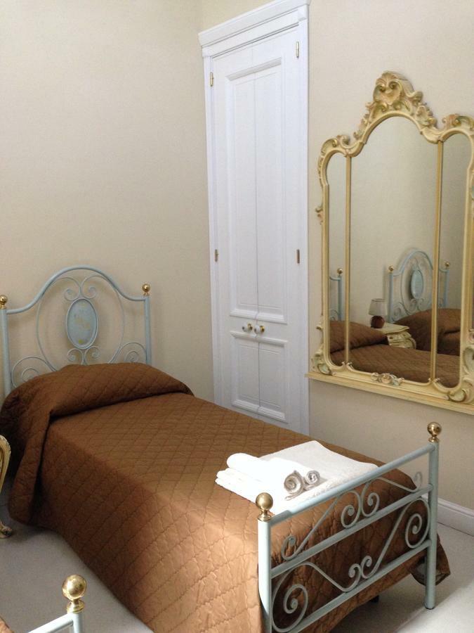 Oro Di Napoli Luxury Bed & Breakfast エクステリア 写真