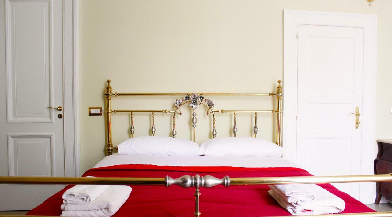 Oro Di Napoli Luxury Bed & Breakfast エクステリア 写真