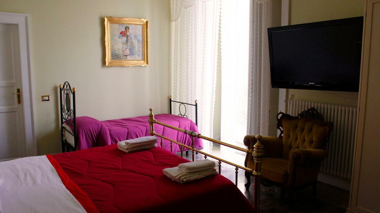Oro Di Napoli Luxury Bed & Breakfast エクステリア 写真