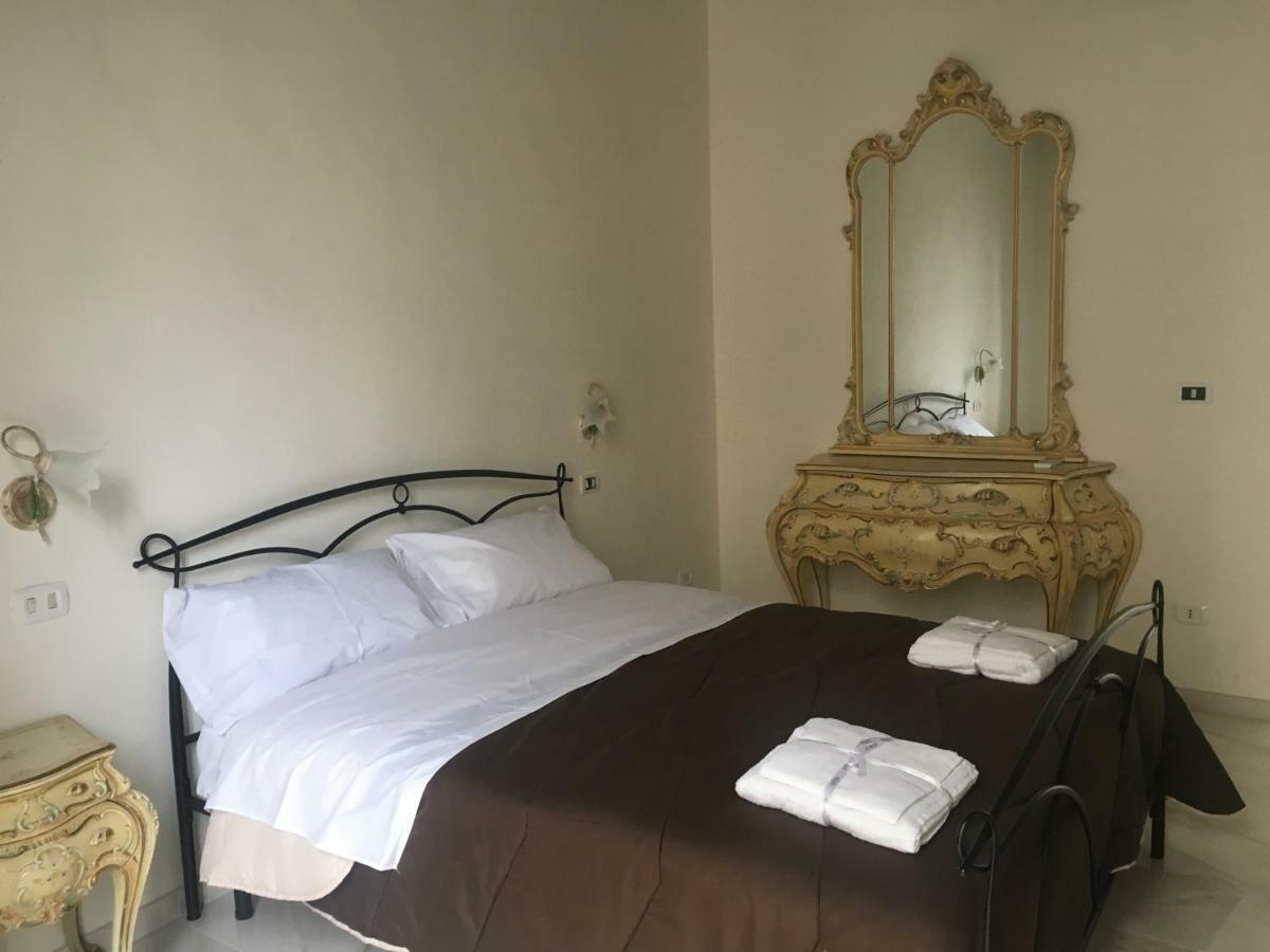Oro Di Napoli Luxury Bed & Breakfast エクステリア 写真